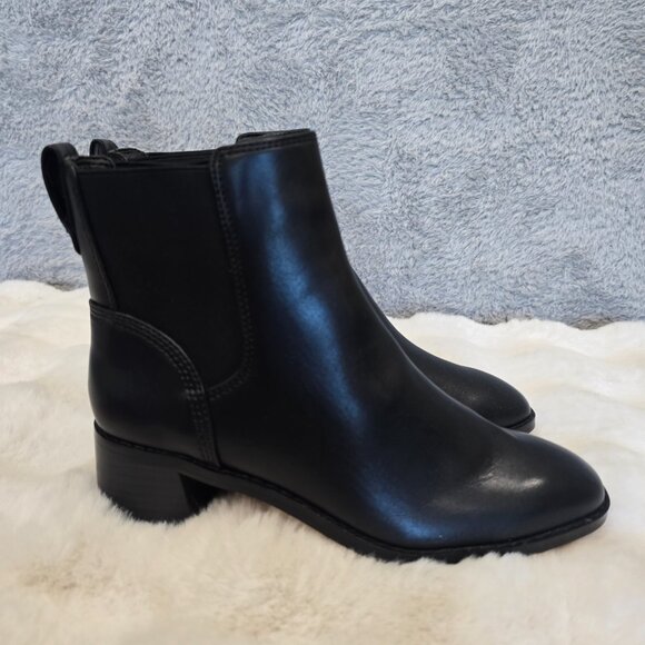 J. Crew Factory Chelsea Boot Women's Black Faux Leather CA774 NEW Size 7, 10 - Picture 5 of 11
